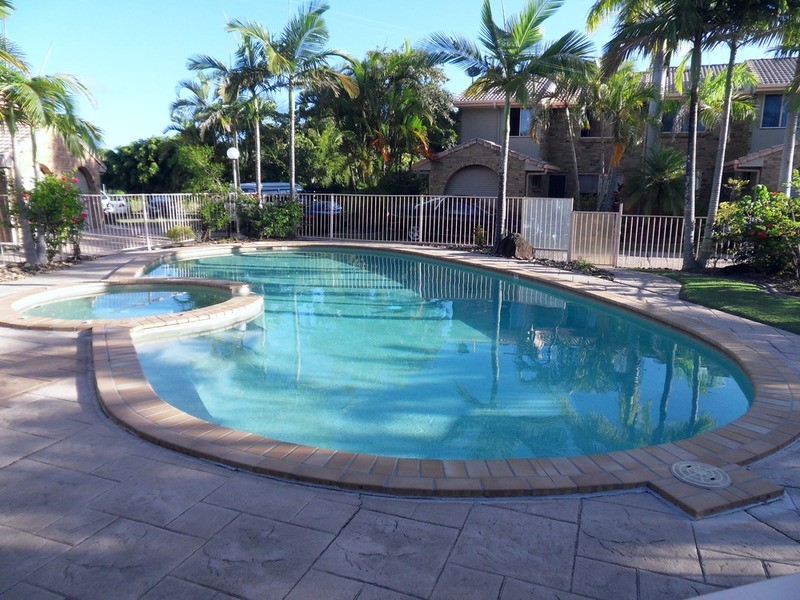 1/291 Darlington Drive, Banora Point NSW 2486