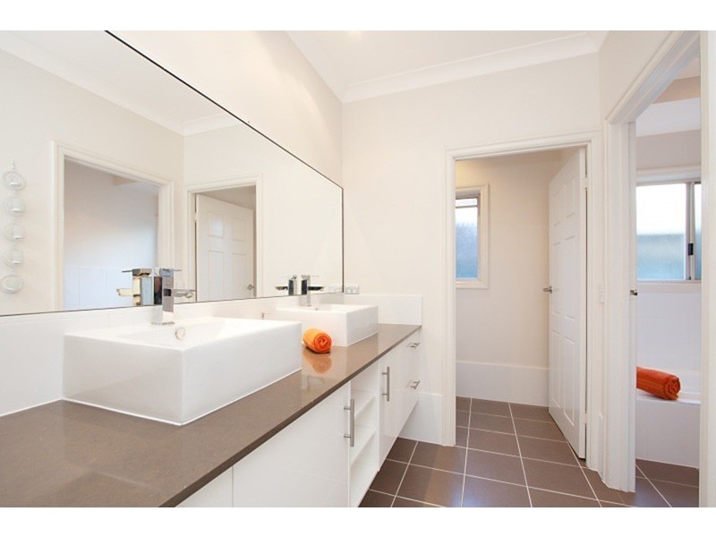 96 Old Ferry Road, Banora Point NSW 2486