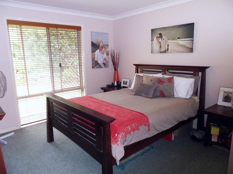 17 Stonehaven Way, Banora Point NSW 2486