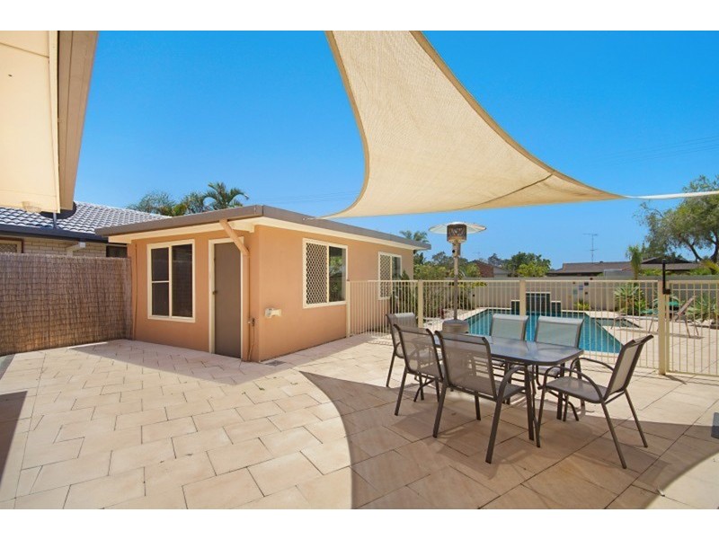 67 Riviera Avenue, Tweed Heads West NSW 2485