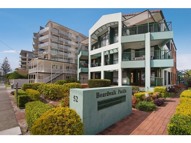 3/52 Pacific Parade, Bilinga QLD 4225