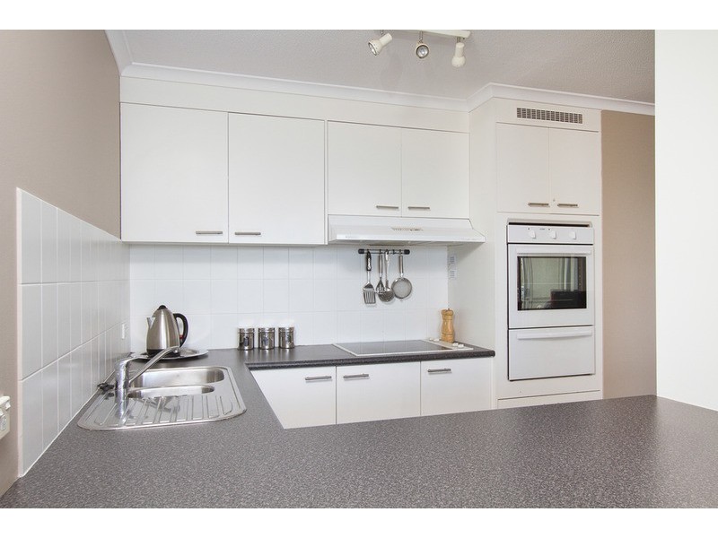 19/329 Golden Four Drive, Tugun QLD 4224