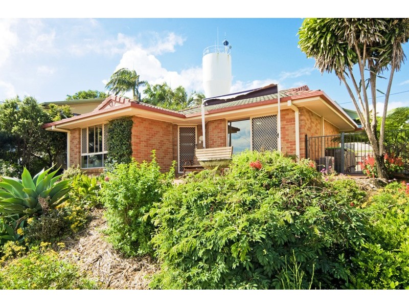73 Hillcrest Avenue, Tweed Heads South NSW 2486
