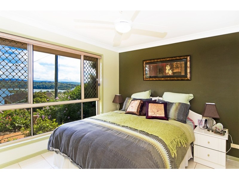 73 Hillcrest Avenue, Tweed Heads South NSW 2486
