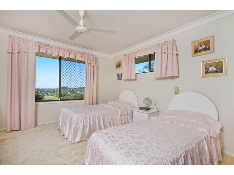 24 Ocean Avenue, Tweed Heads South NSW 2486