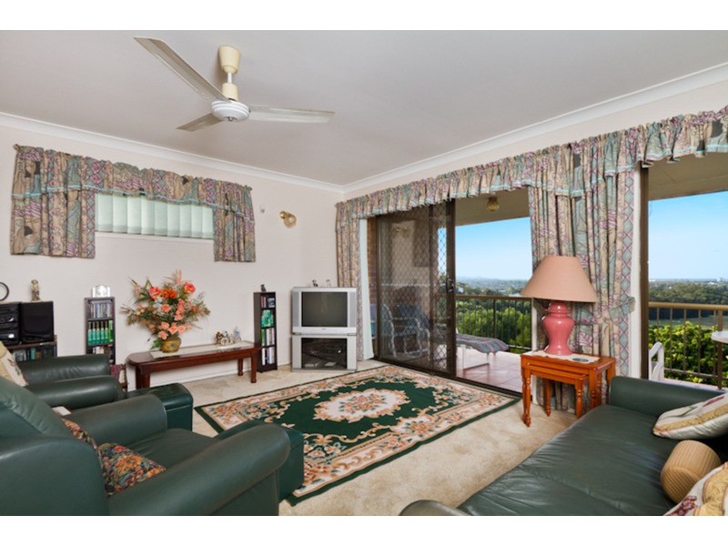 24 Ocean Avenue, Tweed Heads South NSW 2486