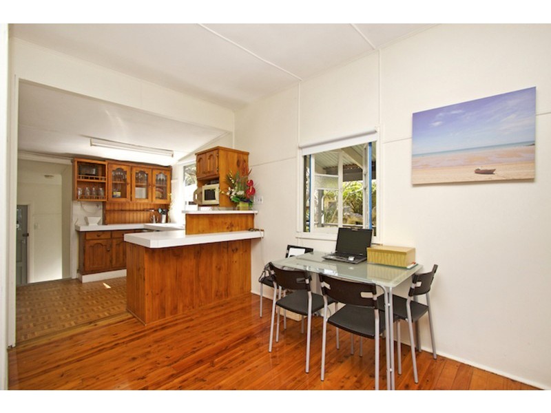 27 Queen Street, Fingal Head NSW 2487