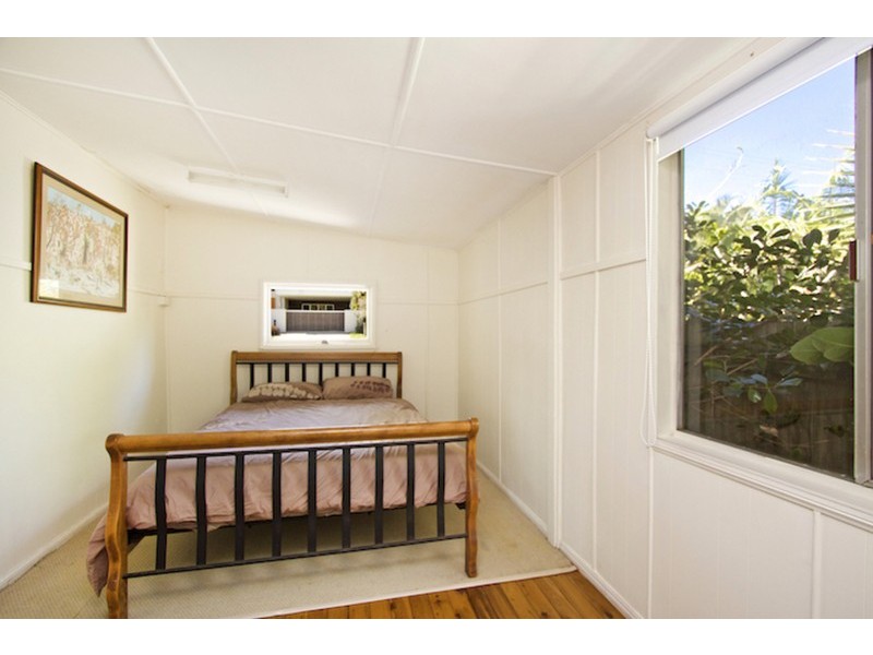 27 Queen Street, Fingal Head NSW 2487