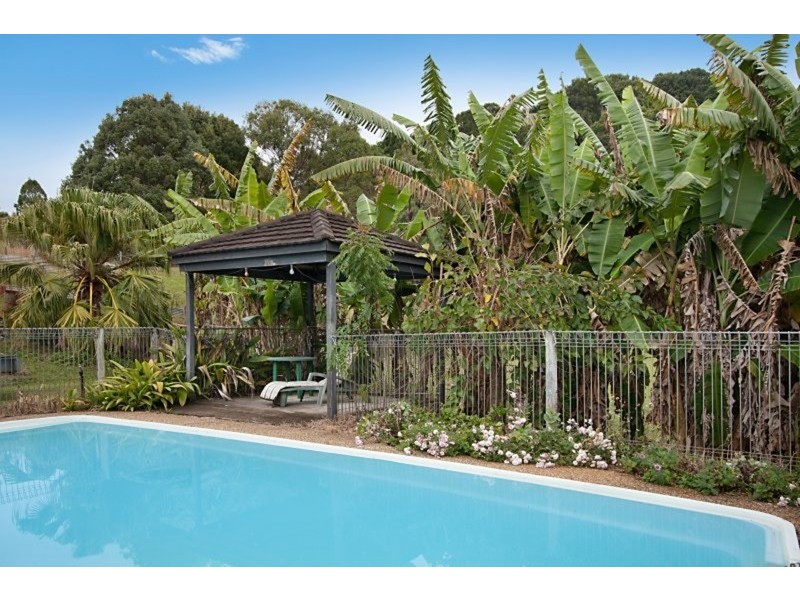 73 Green Valley Way, Piggabeen NSW 2486