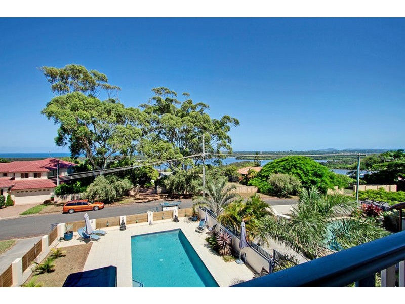7 Peter Street, Banora Point NSW 2486