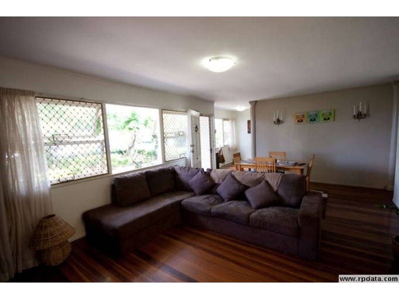 245 Adina Avenue, Bilinga QLD 4225