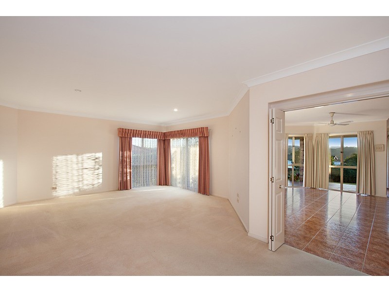 16 Champagne Drive, Tweed Heads South NSW 2486