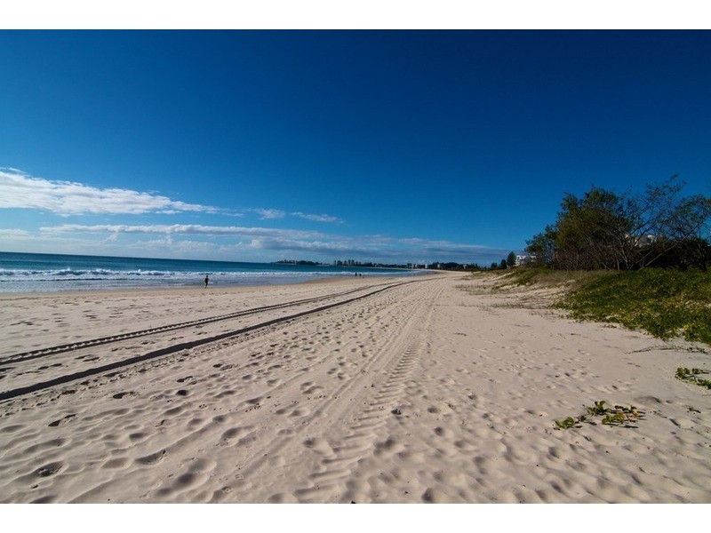 2/329 Golden Four Drive, Tugun QLD 4224