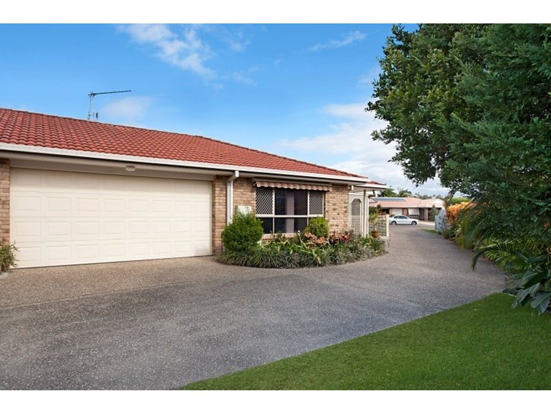 1/32 Birkdale Court, Banora Point NSW 2486