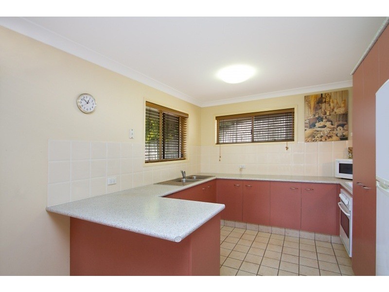 2/25 Kildare Drive, Banora Point NSW 2486