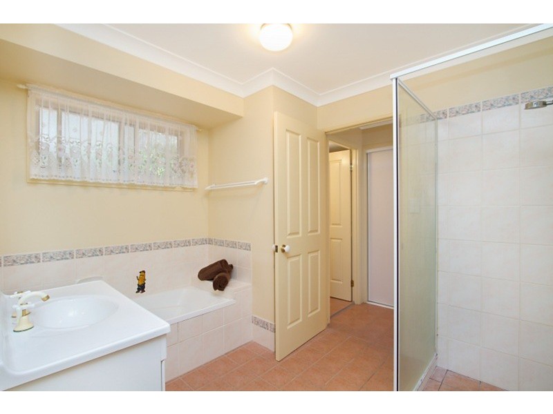 2/25 Kildare Drive, Banora Point NSW 2486