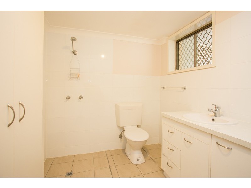 2/57 Dixon Street, Coolangatta QLD 4225