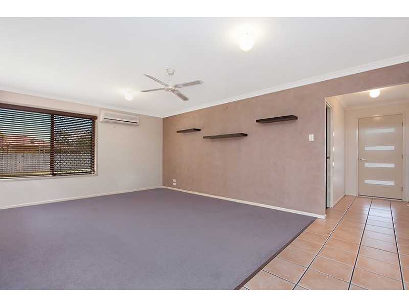 11 Stradbroke Drive, Tweed Heads South NSW 2486