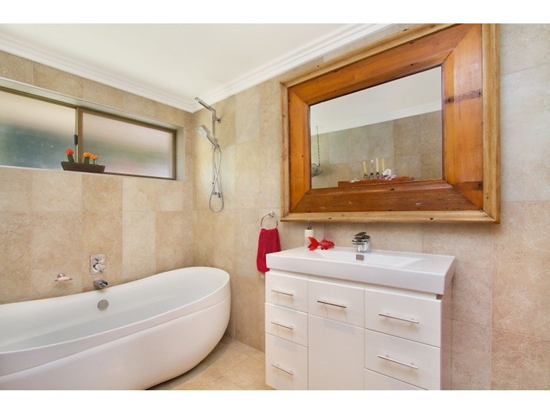 4 Fingal  Road, Fingal Head NSW 2487