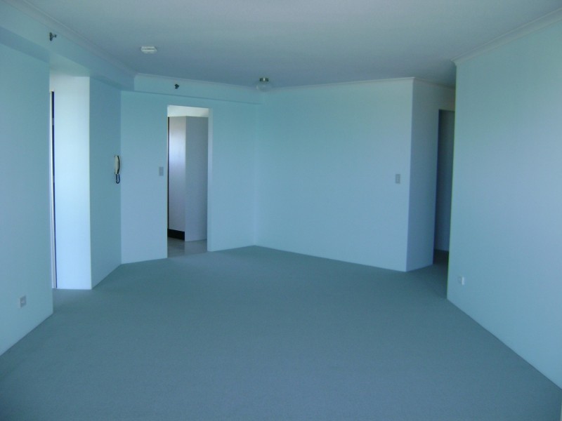 124/62 Marine Parade, Coolangatta QLD 4225