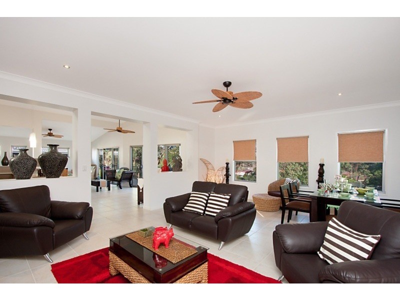 8 Westwood Street, Banora Point NSW 2486