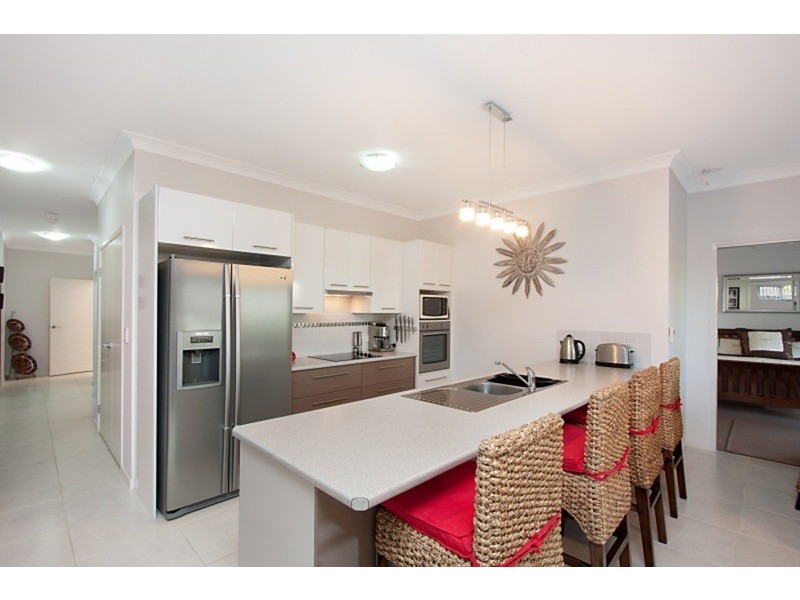 8 Westwood Street, Banora Point NSW 2486