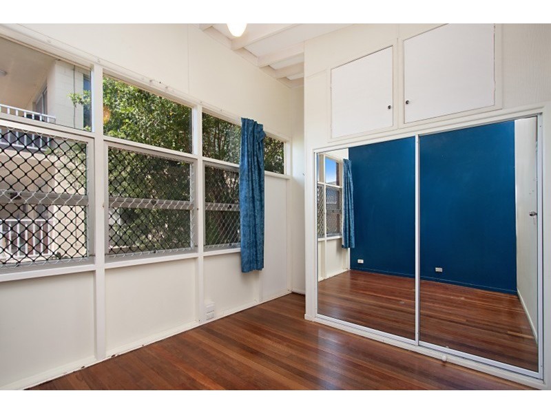 4/3 George  Street, Bilinga QLD 4225