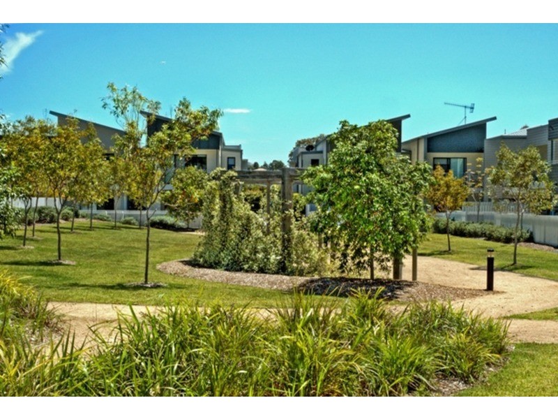169/2 Inland  Drive, Tugun QLD 4224