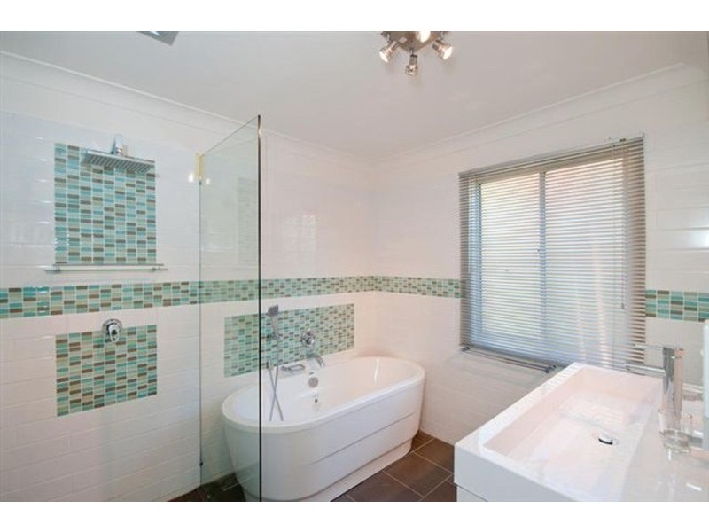 106 Peninsula Drive, Bilambil Heights NSW 2486