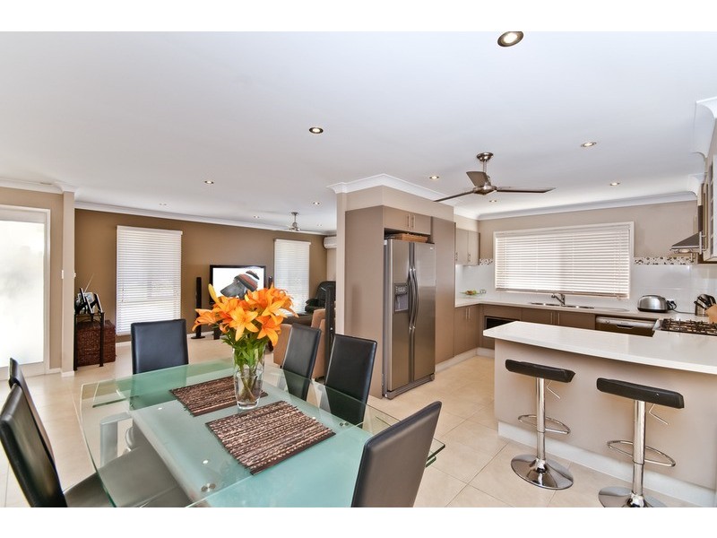 2 Mikonos  Court, Currumbin Waters QLD 4223