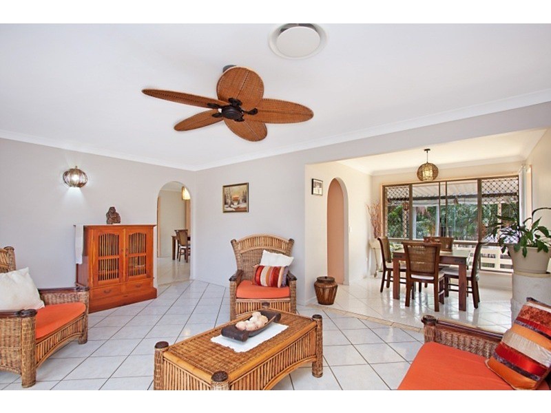 24 Amaroo Drive, Banora Point NSW 2486