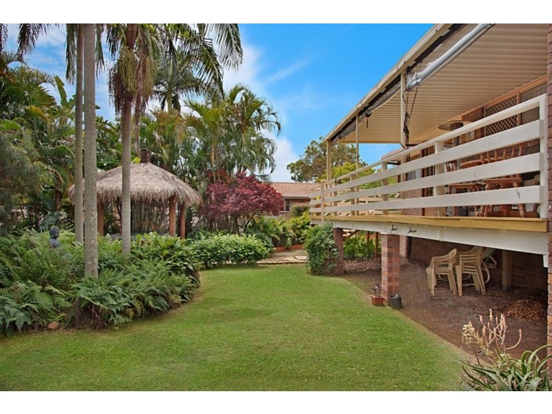 24 Amaroo Drive, Banora Point NSW 2486