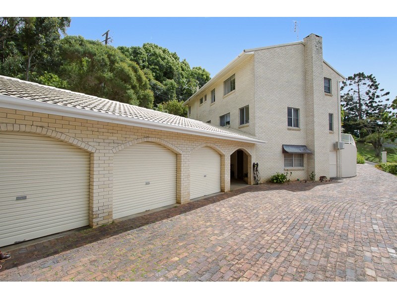 28 Ballow Street, Coolangatta QLD 4225