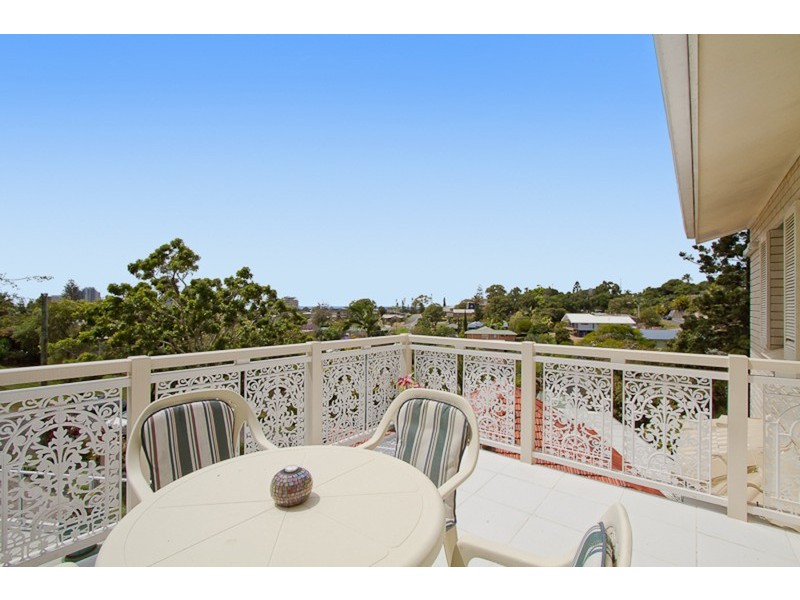 28 Ballow Street, Coolangatta QLD 4225