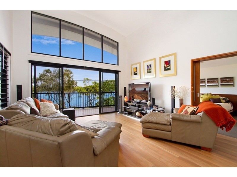 7 Wommin Lake Crescent, Fingal Head NSW 2487