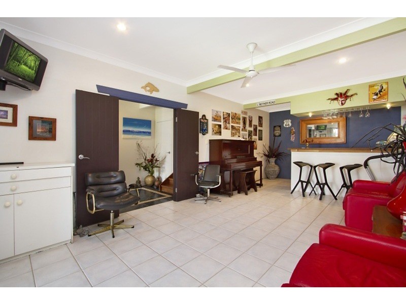 7 Wommin Lake Crescent, Fingal Head NSW 2487