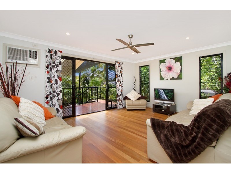 7 Wommin Lake Crescent, Fingal Head NSW 2487