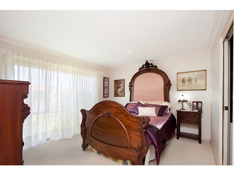 4 Macquarie  Street, Banora Point NSW 2486