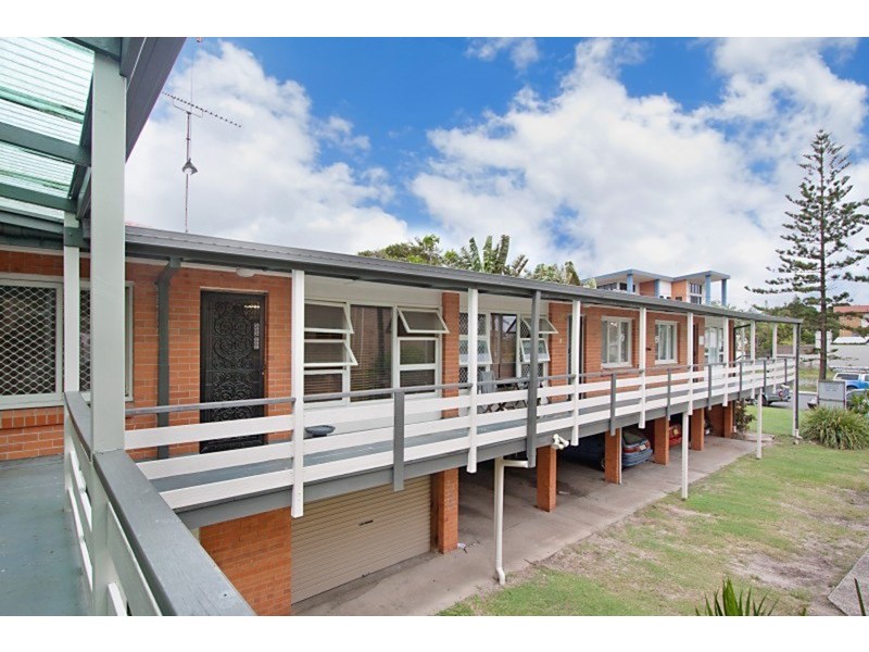 5/4 Johnston  Street, Bilinga QLD 4225