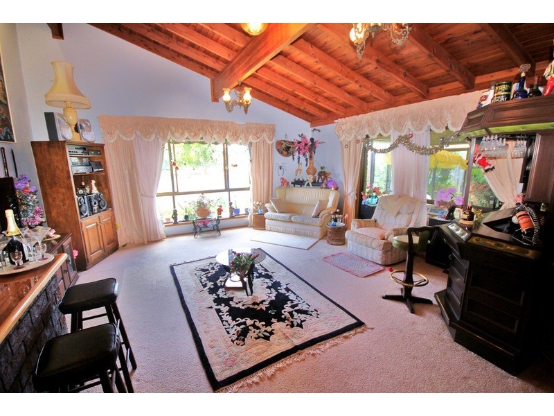 16 Chown Avenue, Currumbin Waters QLD 4223