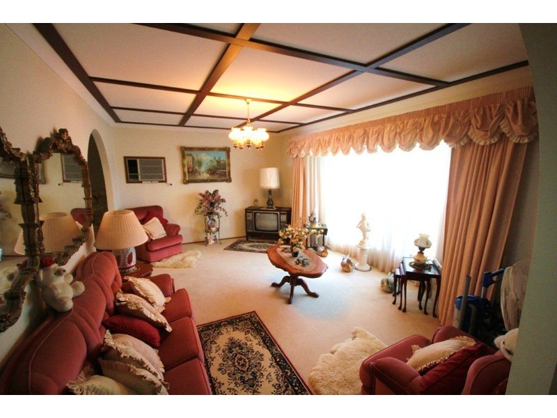 16 Chown Avenue, Currumbin Waters QLD 4223