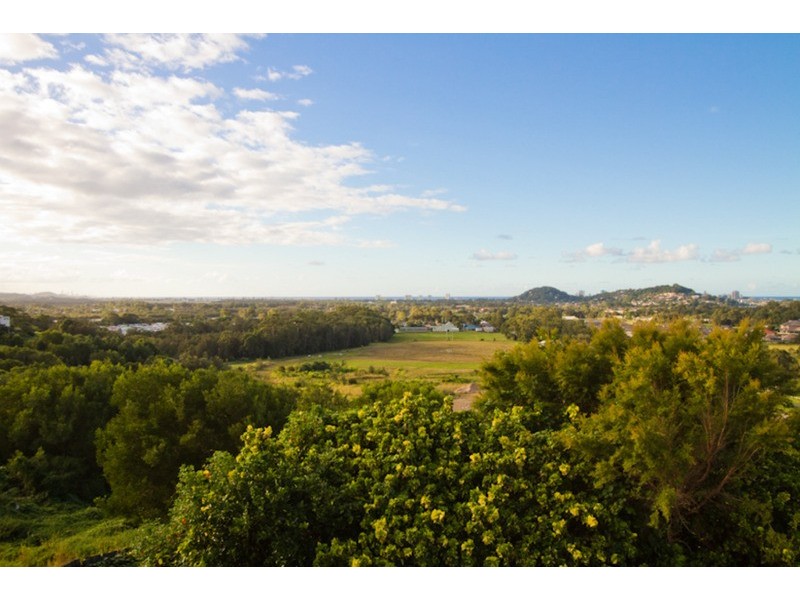24 Ocean Avenue, Tweed Heads South NSW 2486
