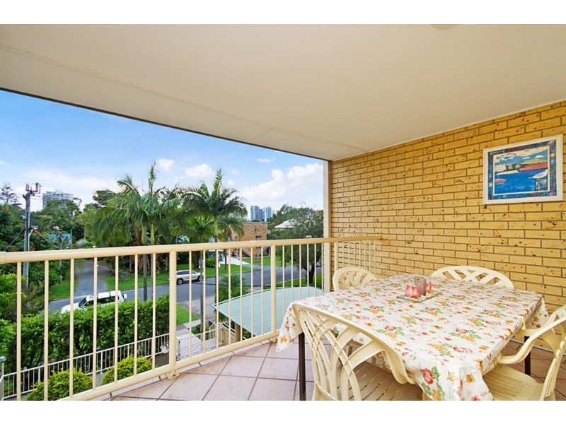 6/72 Stapylton Street, Coolangatta QLD 4225