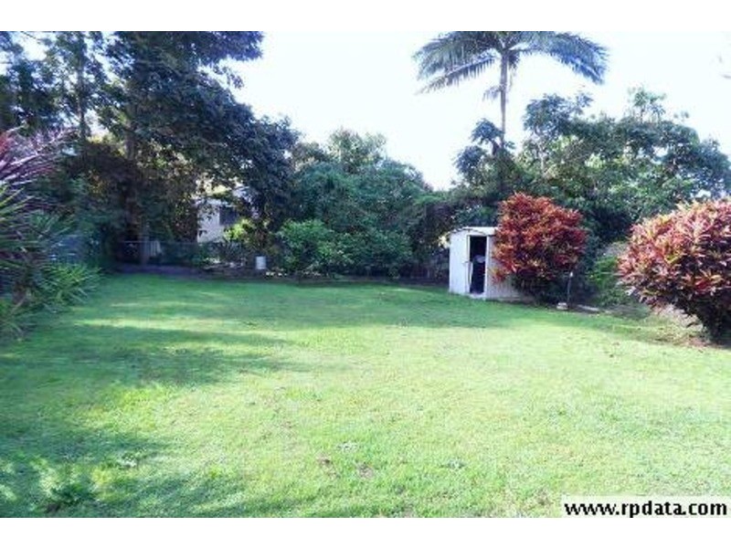 7 Kent Street, Coolangatta QLD 4225