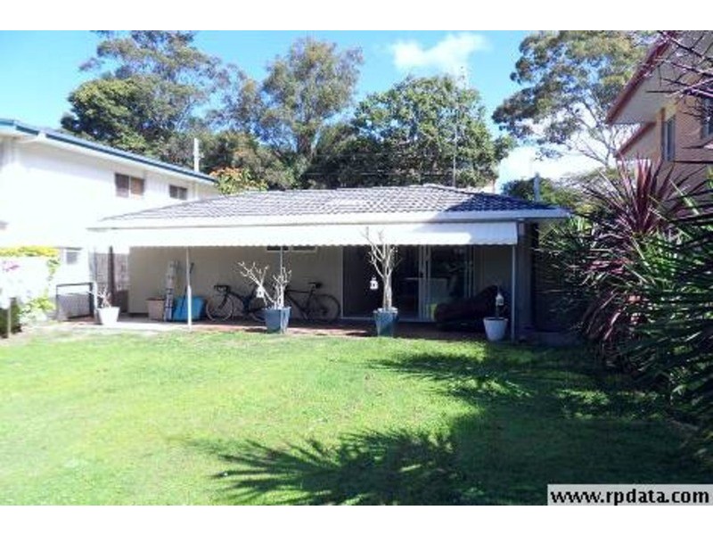 7 Kent Street, Coolangatta QLD 4225