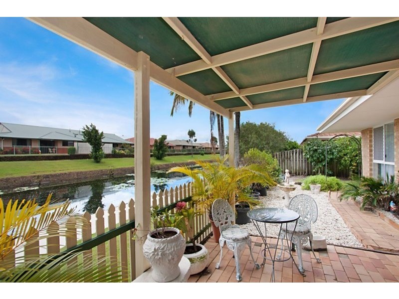 2/24 Birkdale  Court, Banora Point NSW 2486