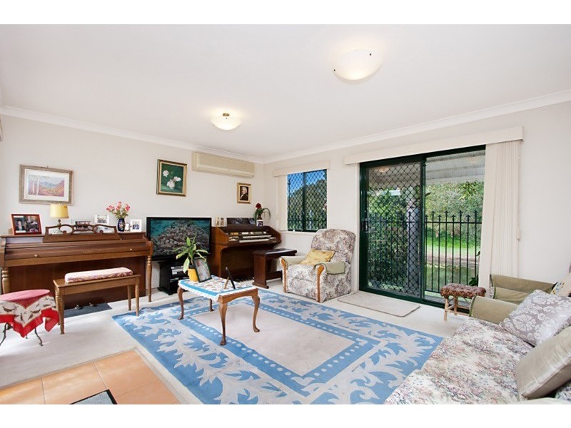 10/2 Macleay  Court, Banora Point NSW 2486