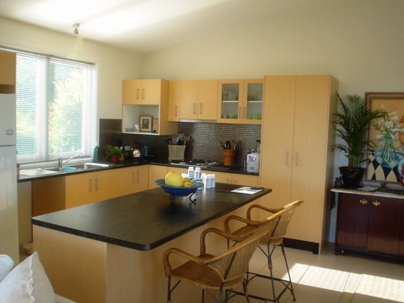 18 Broadwater Esplanade, Bilambil Heights NSW 2486