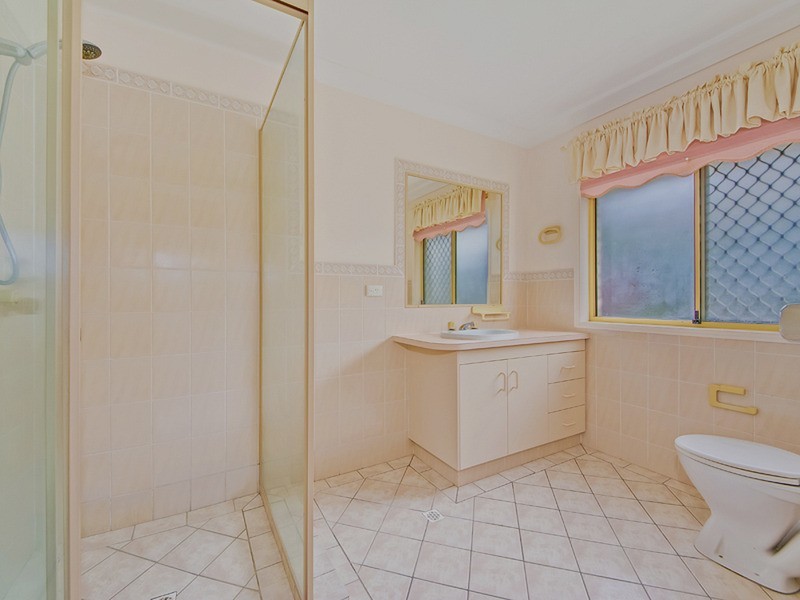 19 Wilkinson Crescent, Currumbin Waters QLD 4223