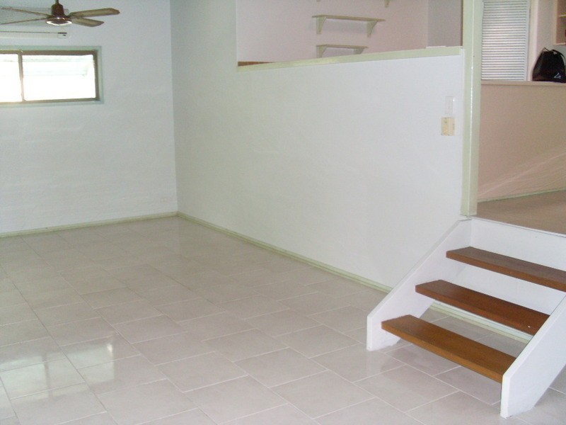 28 Hillcrest  Avenue, Tweed Heads South NSW 2486